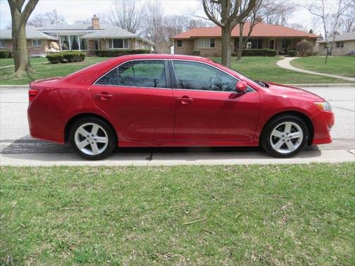 2014 Toyota Camry SE