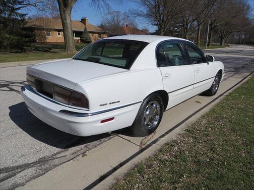 1999 Buick Park Avenue Base 4dr Sedan