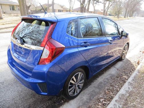 2016 Honda Fit EX