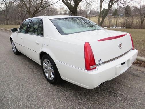 2007 Cadillac DTS Luxury