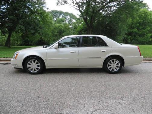 2007 Cadillac DTS Luxury