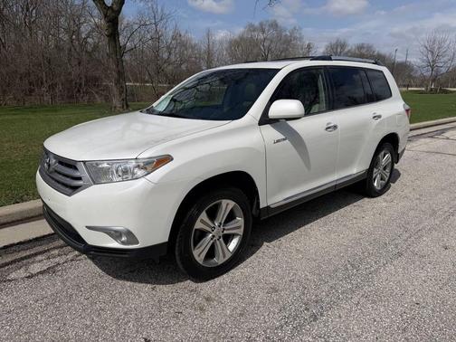 Blizzard Pearl 2011 Toyota Highlander Limited