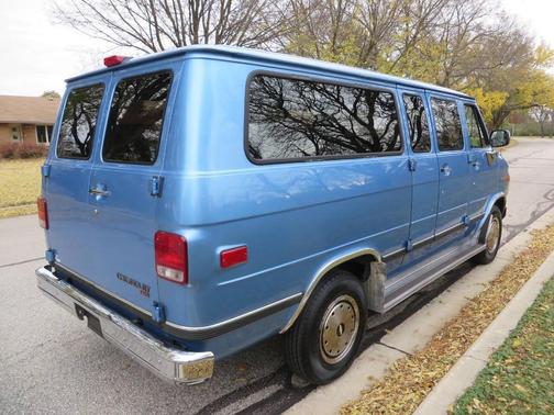 1996 Chevrolet Van G30