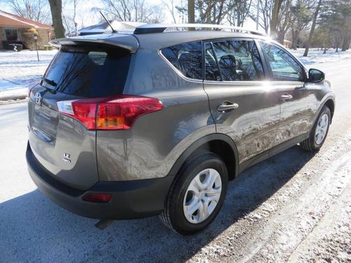 2013 Toyota RAV4 LE