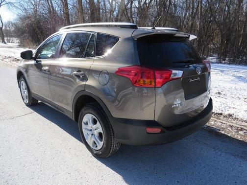 2013 Toyota RAV4 LE