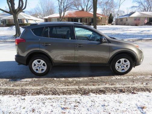 2013 Toyota RAV4 LE