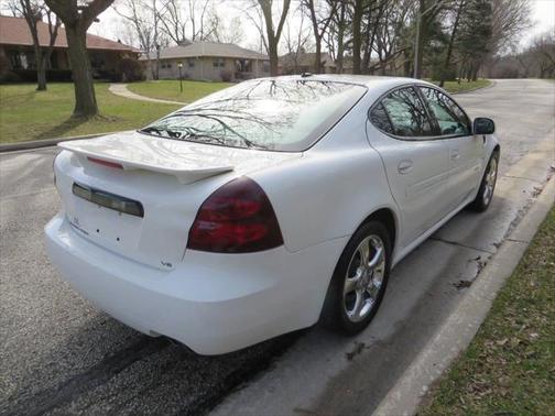2007 Pontiac Grand Prix GXP