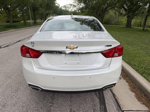 White 2017 Chevrolet Impala Premier 2LZ