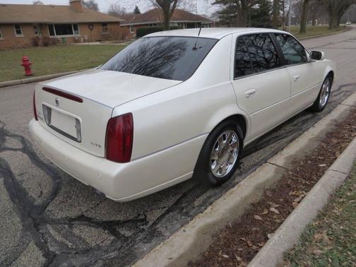 2002 Cadillac DeVille DTS