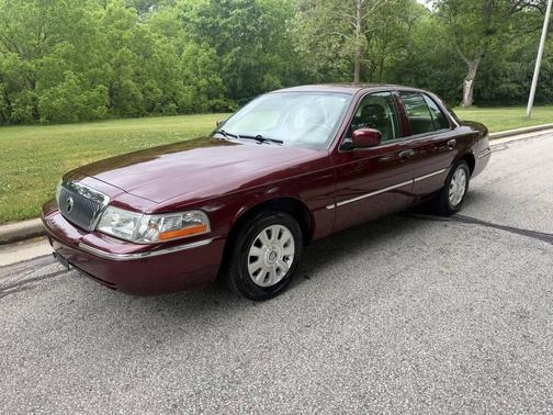 Burgundy 2004 Mercury Grand Marquis LS