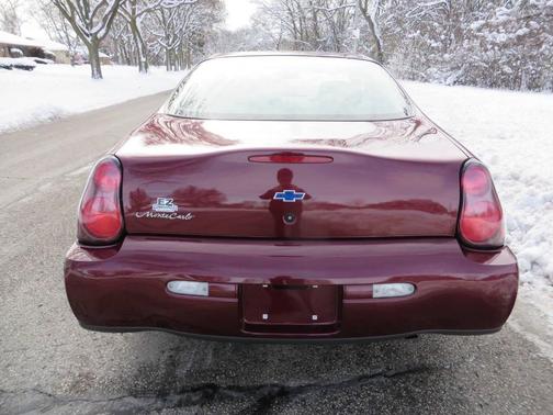 2001 Chevrolet Monte Carlo LS 2dr Coupe
