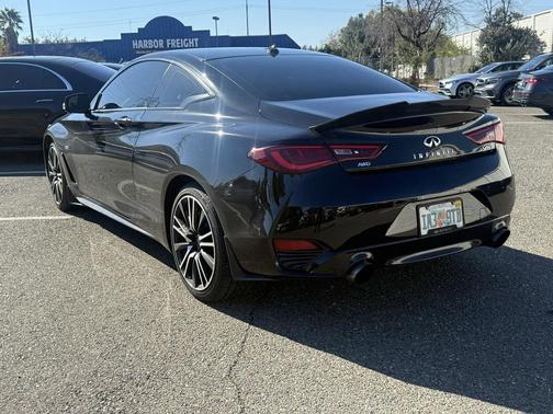 2018 INFINITI Q60 3.0t Sport