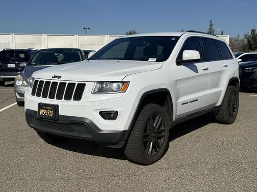 2015 Jeep Grand Cherokee Laredo