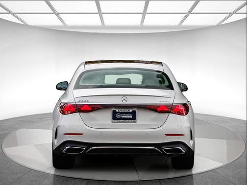 2025 Mercedes-Benz E-Class E 350