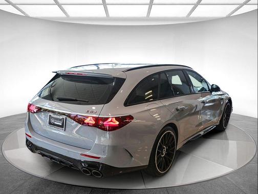MANUFAKTUR Alpine Grey 2026 Mercedes-Benz AMG E 53 E 4MATIC+