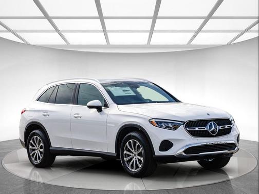 2026 Mercedes-Benz GLC 300 4MATIC