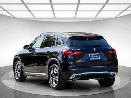 2025 Mercedes-Benz GLA 250 4MATIC