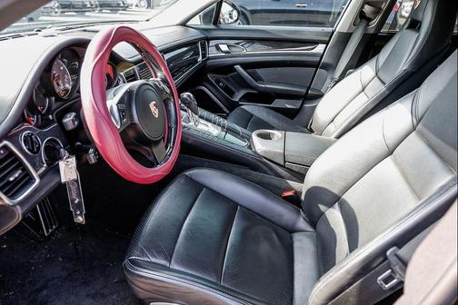 2010 Porsche Panamera 4S