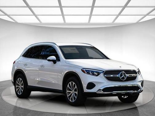 2025 Mercedes-Benz GLC 300 Base