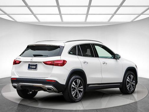 2026 Mercedes-Benz GLA 250 4MATIC