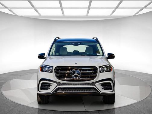 2026 Mercedes-Benz GLS 450 4MATIC