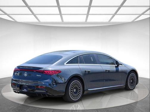 MANUFAKTUR Signature Silicon Grey 2024 Mercedes-Benz EQS 580 4MATIC