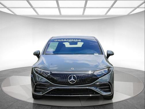 MANUFAKTUR Signature Silicon Grey 2024 Mercedes-Benz EQS 580 4MATIC
