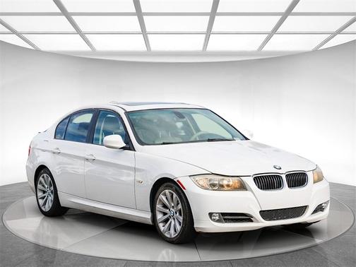 2011 BMW 328 328i