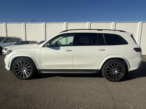 2023 Mercedes-Benz GLS 450 4MATIC