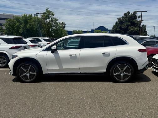 MANUFAKTUR Diamond White Metallic 2023 Mercedes-Benz EQS 580 4MATIC