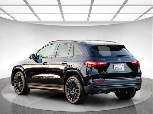 2025 Mercedes-Benz GLA 250 4MATIC
