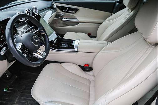 MANUFAKTUR Moonlight White Metallic 2025 Mercedes-Benz AMG CLE 53 4MATIC+