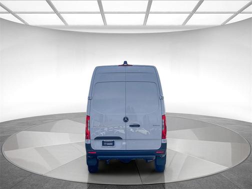 2025 Mercedes-Benz Sprinter 2500 Standard Roof
