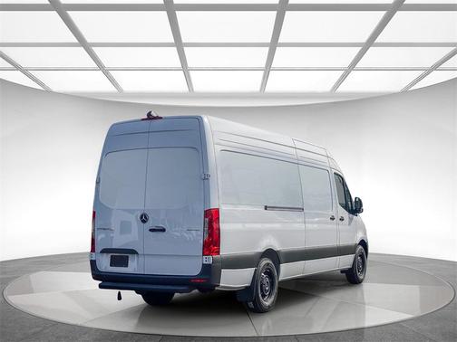 2025 Mercedes-Benz Sprinter 2500 Standard Roof