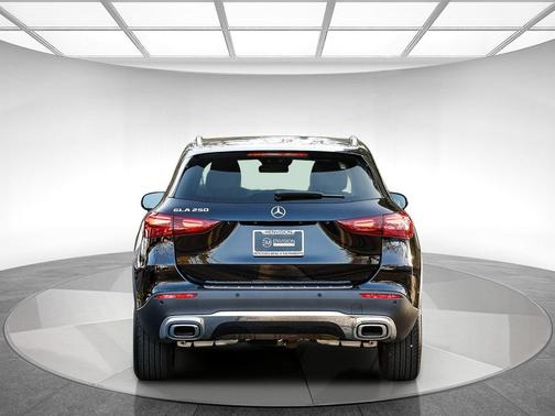 2025 Mercedes-Benz GLA 250 4MATIC