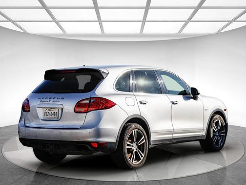 2011 Porsche Cayenne Cayenne S Hybrid