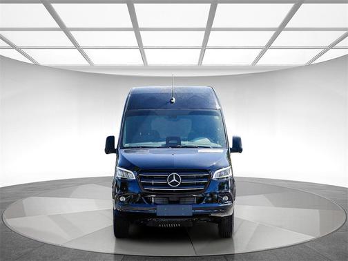 2025 Mercedes-Benz Sprinter 2500 High Roof