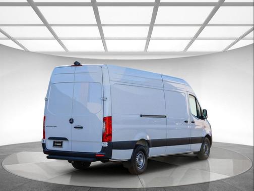 2024 Mercedes-Benz Sprinter 2500 High Roof