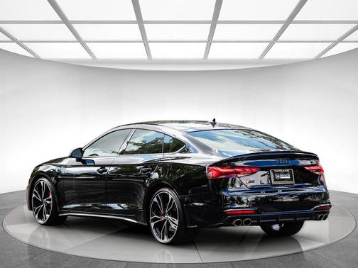 2022 Audi S5 3.0T Prestige