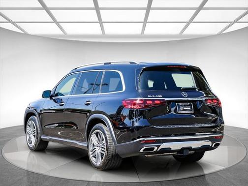 2024 Mercedes-Benz GLS 450 4MATIC
