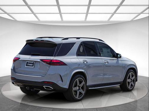 MANUFAKTUR Alpine Grey 2026 Mercedes-Benz GLE 350 4MATIC