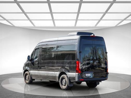 2023 Mercedes-Benz Sprinter 2500 Standard Roof