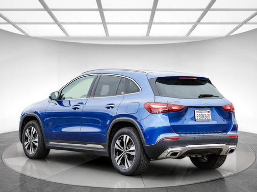 2025 Mercedes-Benz GLA 250 4MATIC
