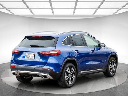 2025 Mercedes-Benz GLA 250 4MATIC