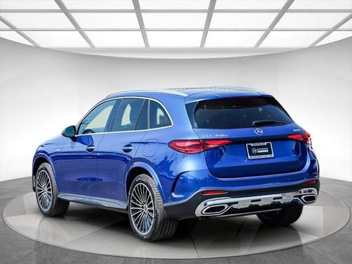 2025 Mercedes-Benz GLC 350e Base