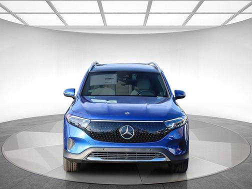 2024 Mercedes-Benz EQB 300 4MATIC