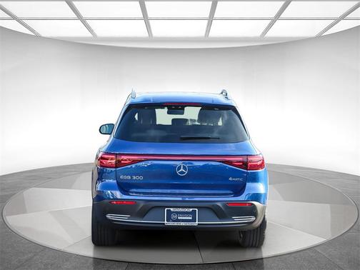 2024 Mercedes-Benz EQB 300 4MATIC