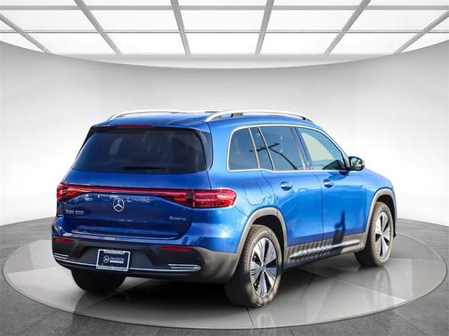 2024 Mercedes-Benz EQB 300 4MATIC