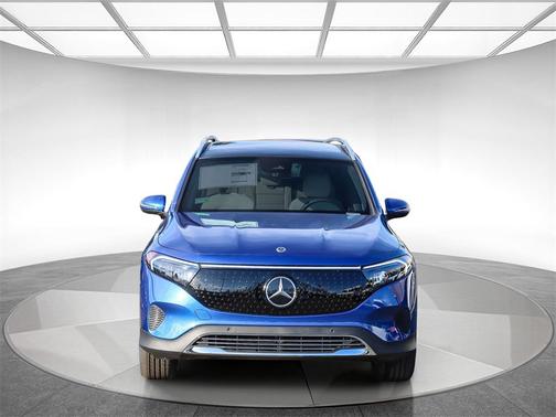 2024 Mercedes-Benz EQB 300 4MATIC