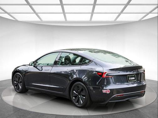 Stealth Grey 2024 Tesla Model 3 Standard Range